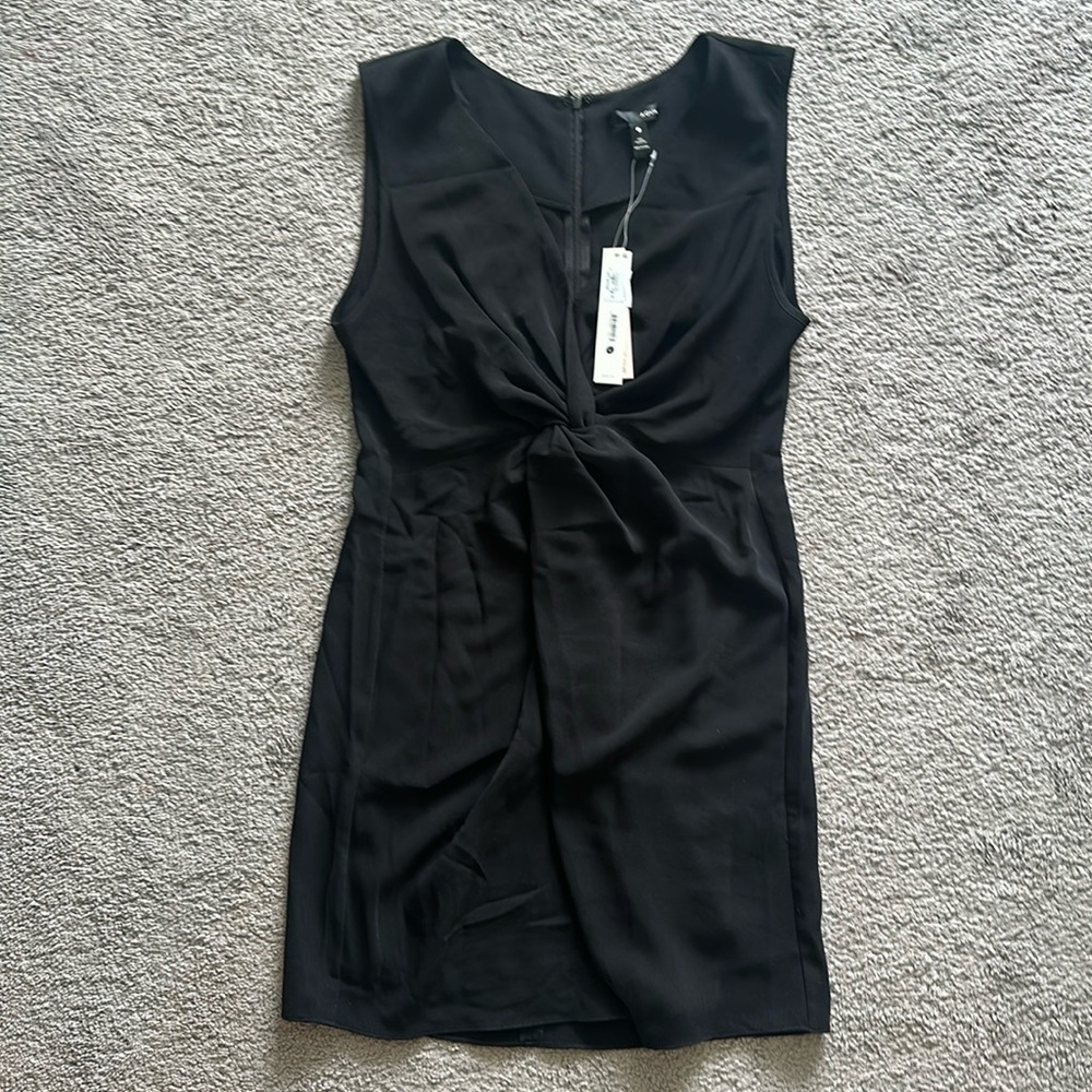 NWT Bloomingdale’s black knot detail little black dress
